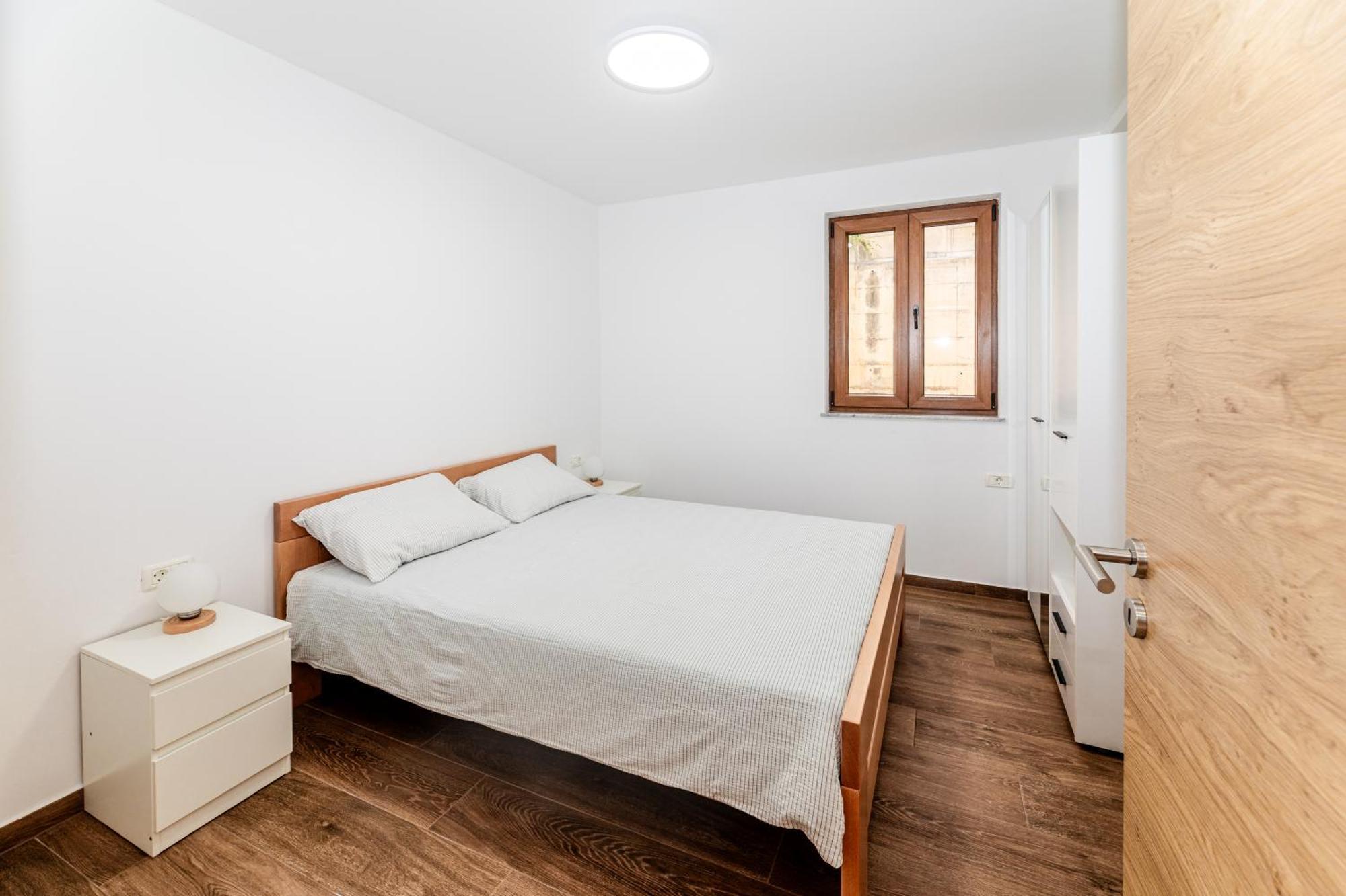 Apartma Oljka アンカラン エクステリア 写真